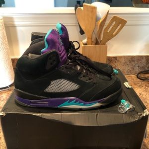 Black Grapes Jordan Retro 5